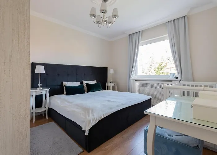 Elegant Near Old Town - Free Parking Апартаменты Гданьск