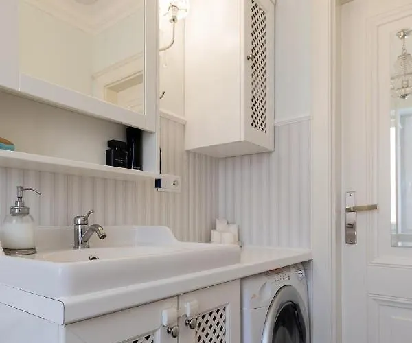 Elegant Near Old Town - Free Parking Гданьск